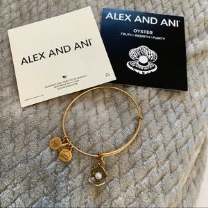 Alex and Ani Oyster with Pearl bracelet